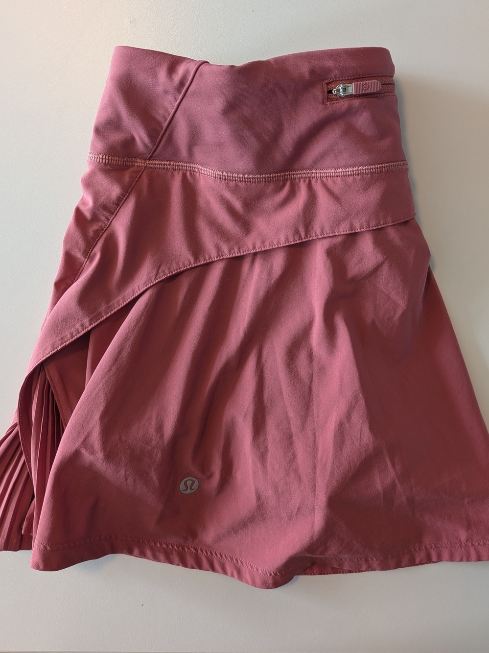 Lululemon Play Off The Pleats